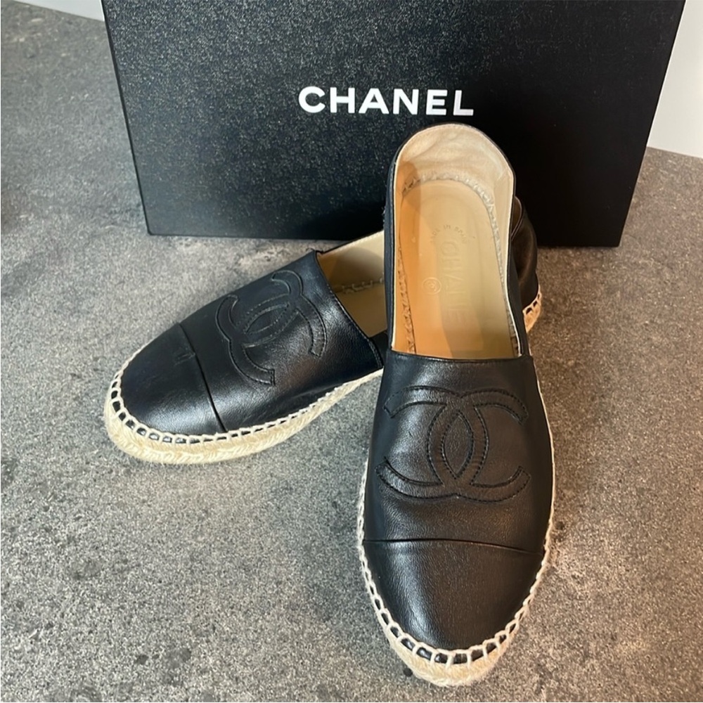 Chanel Espadrilles in Excellent Condition